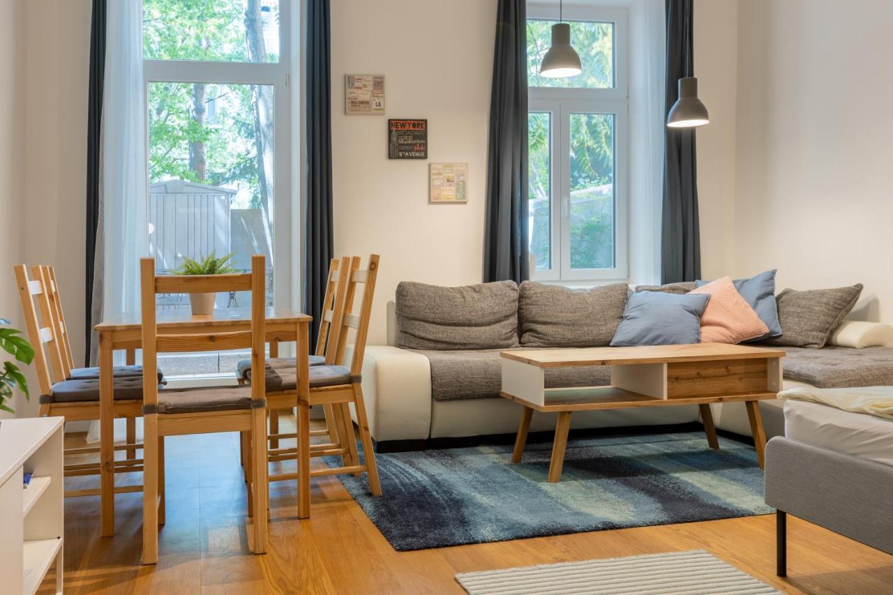 Cozy Apartment, 2 Private Terraces, 8 Min To City Center Wien Exterior foto