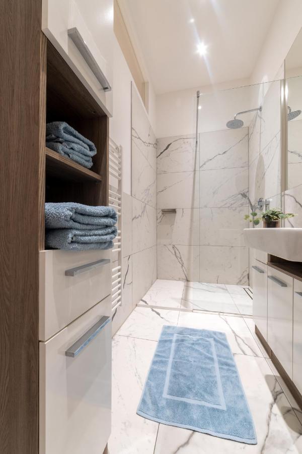 Cozy Apartment, 2 Private Terraces, 8 Min To City Center Wien Exterior foto