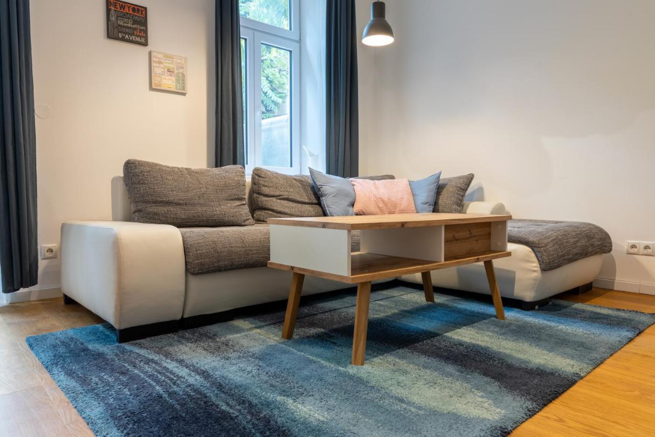 Cozy Apartment, 2 Private Terraces, 8 Min To City Center Wien Exterior foto