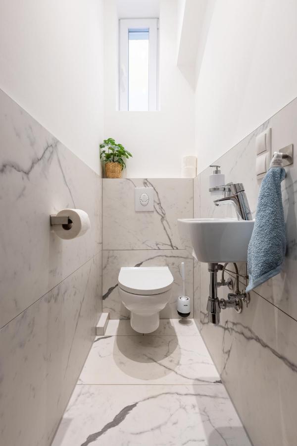 Cozy Apartment, 2 Private Terraces, 8 Min To City Center Wien Exterior foto