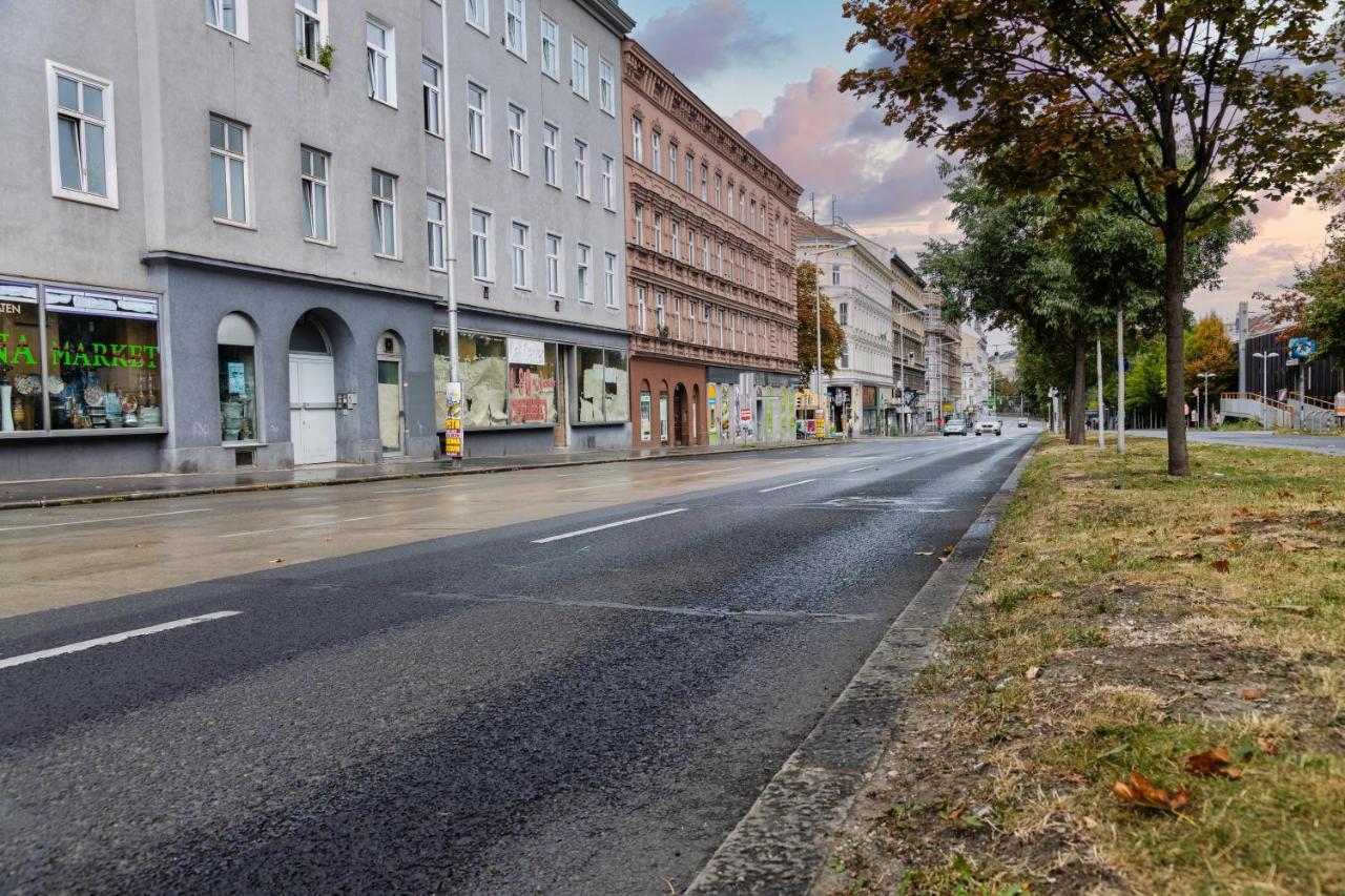 Cozy Apartment, 2 Private Terraces, 8 Min To City Center Wien Exterior foto